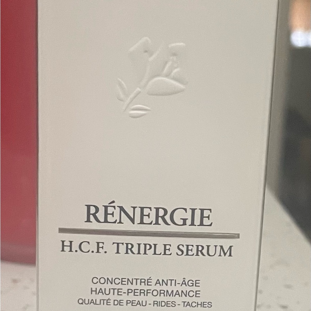 H.C.F. Triple Serum - White